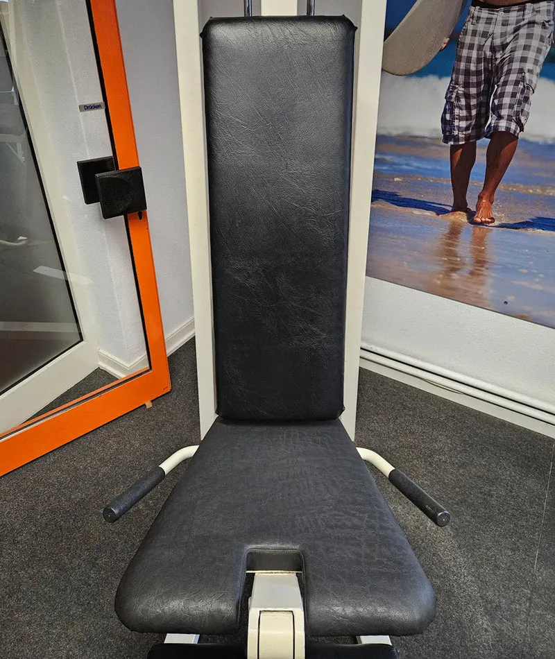 Gym80 Beinstrecker sitzend, Leg Extension, Oldschool Bodybuilding Kraftgerät - Edition oder Classic Line, Rahmenfarbe Weiß, gebraucht mit Gebrauchsspuren