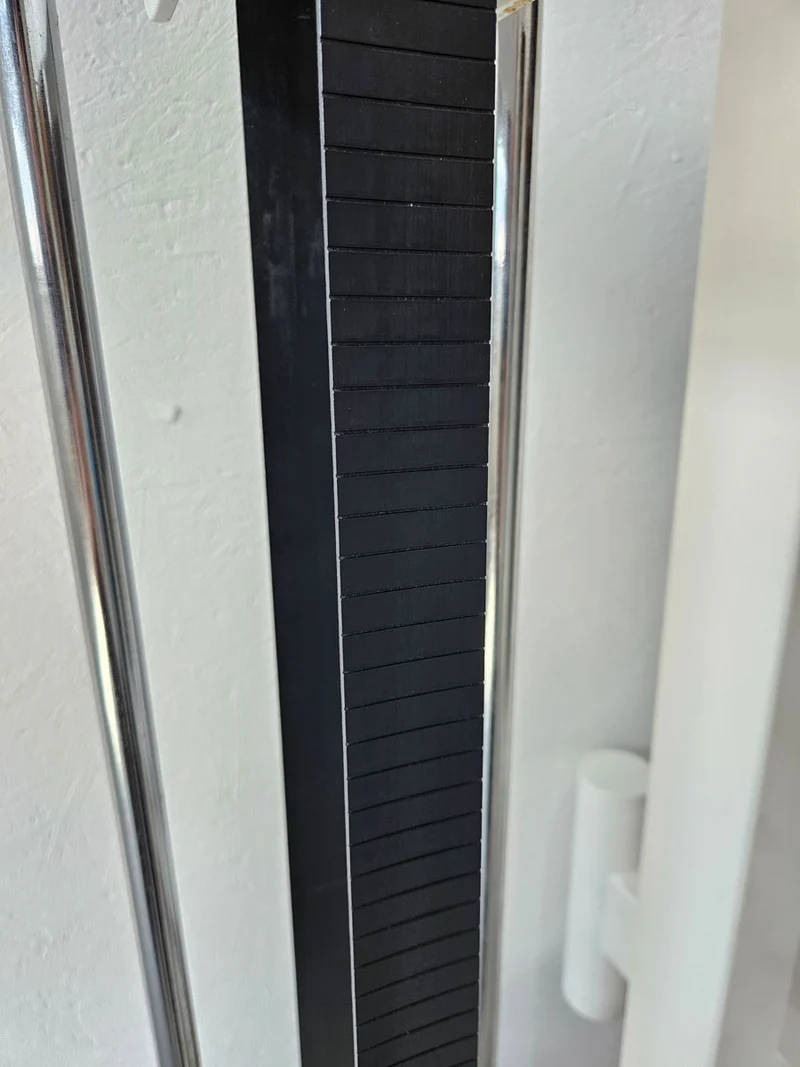 Gym80 Bauchmaschine, Klappmesser, Abdominal Crunch, Oldschool Bodybuilding Kraftgerät - Edition oder Classic Line, Rahmenfarbe Weiß, gebraucht mit Gebrauchsspuren