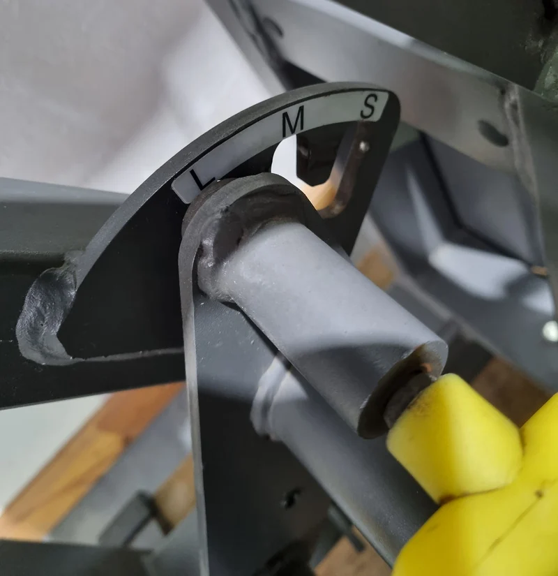 Nautilus Nitro Beinstrecker und Beinbeuger sitzend, 2 Geräte im Set, Leg Curl and Leg Extension seated, Rahmenfarbe Anthrazit, gebraucht - überholter Zustand