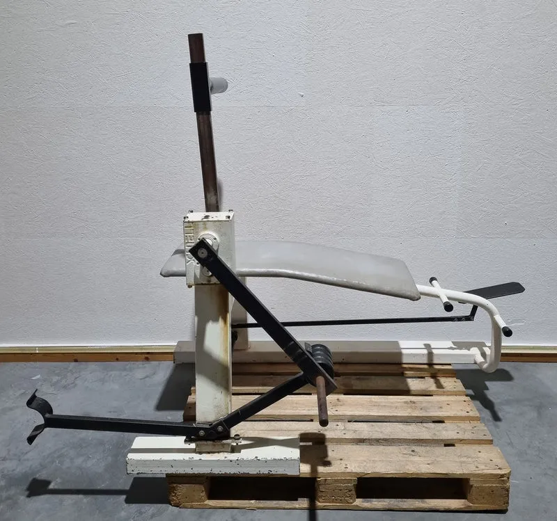Schnell Pullover liegend, Plate loaded, Überzugsmaschine, Überzüge, Scheibenaufnahme, Oldschool Bodybuildung - gebraucht mit Gebrauchsspuren