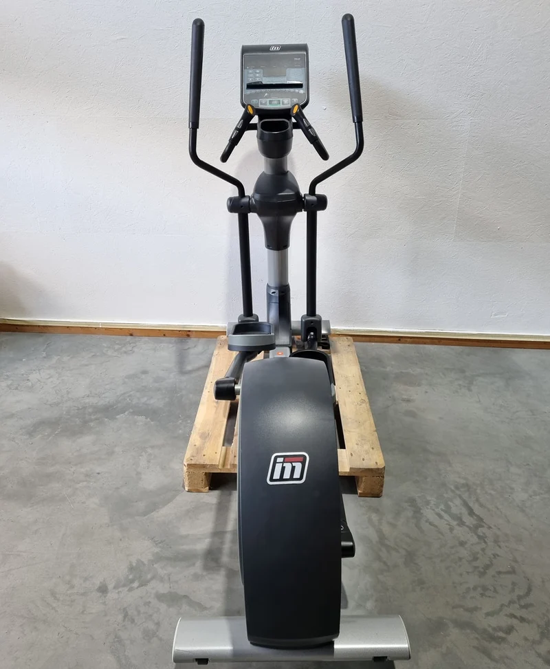 Impulse Fitness Crosstrainer RE700 mit LED Konsole, gebraucht - überholter Zustand