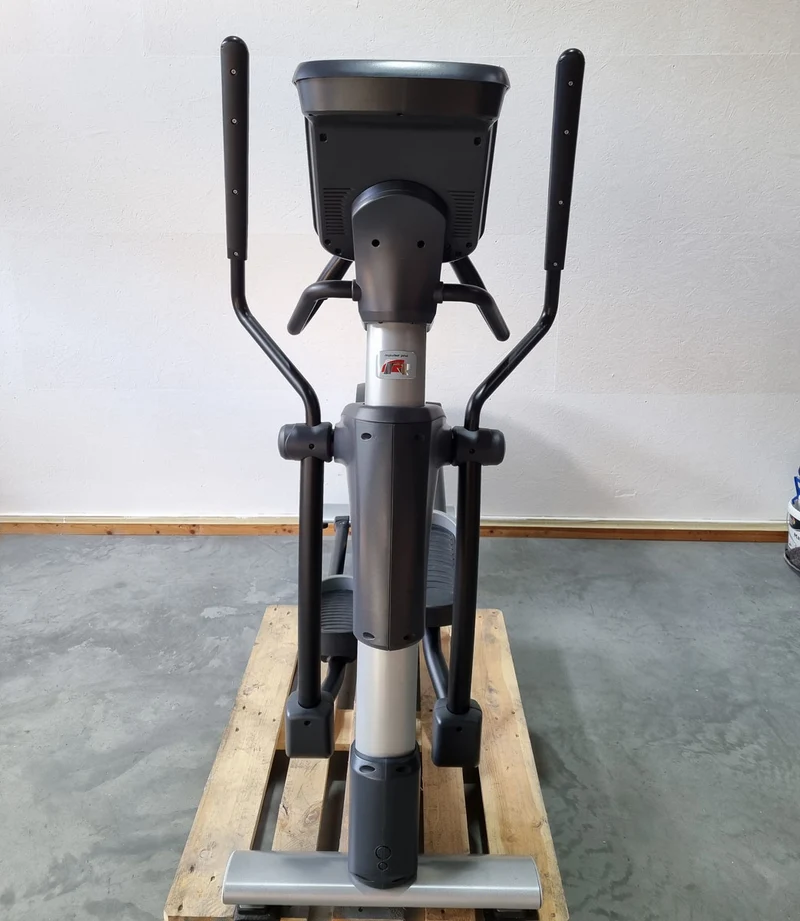 Impulse Fitness Crosstrainer RE700 mit LED Konsole, gebraucht - überholter Zustand