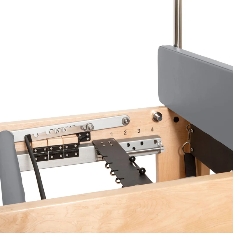 Elina Pilates Reformer mit Cadillac