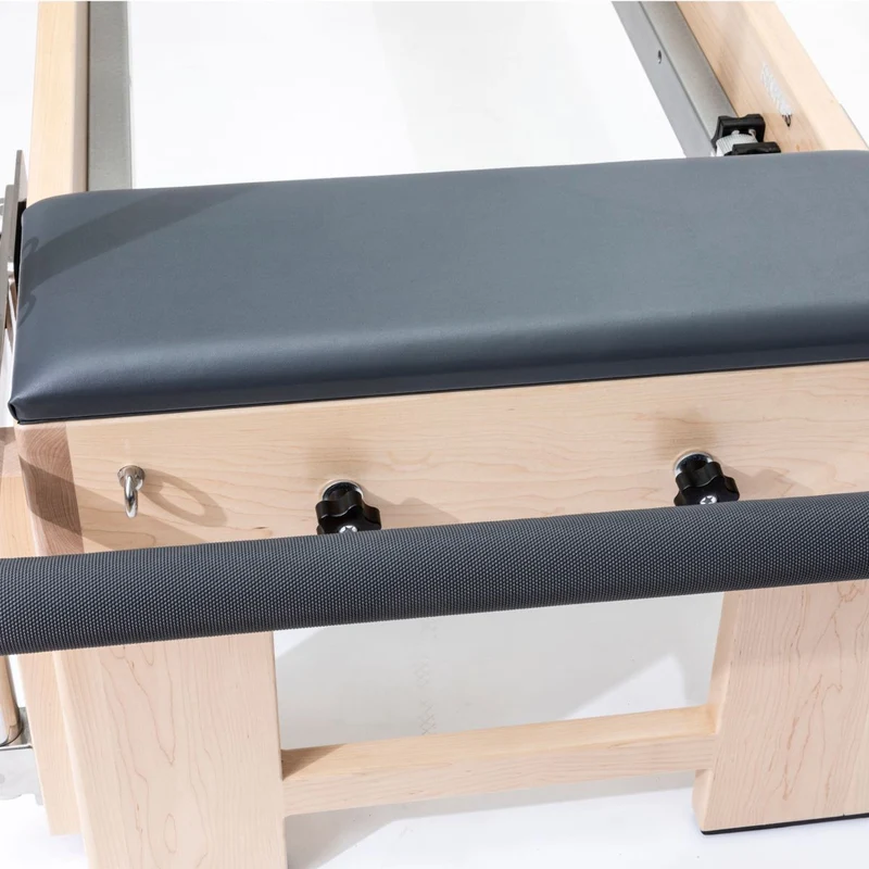 Elina Pilates Elite Reformer mit Cadillac