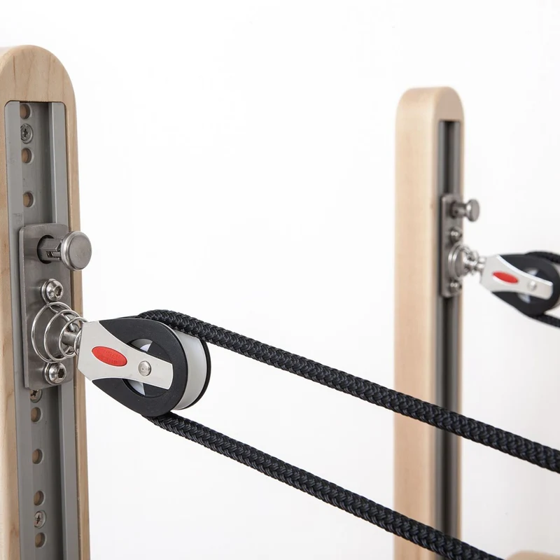 Elina Pilates Elite Reformer mit Half Cadillac