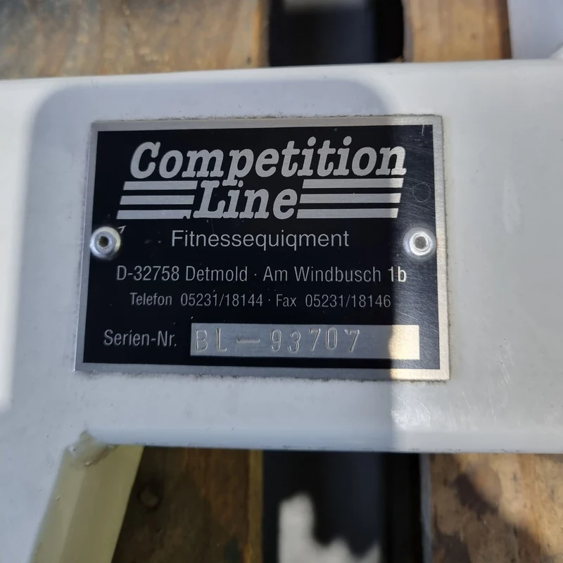 Competition Line, Rückenstreckerbank 45° grad, Hyperextension, höhenverstellbar, Rahmenfarbe Weiß, Polsterfarbe Shhwarz, gebraucht - überholter Zustand