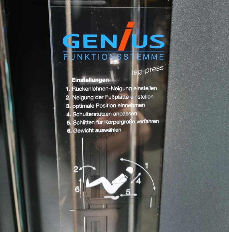 Frei Genius Funktionsstemme - verstellbare Beinpresse, Rahmenfarbe Silber, Polsterfarbe Türkis, gebraucht - überholter Zustand