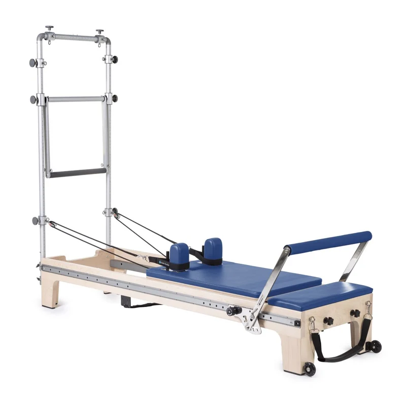 Elina Pilates Master Instructor Reformer mit Half Cadillac