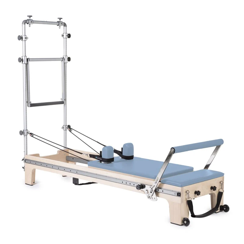 Elina Pilates Master Instructor Reformer mit Half Cadillac