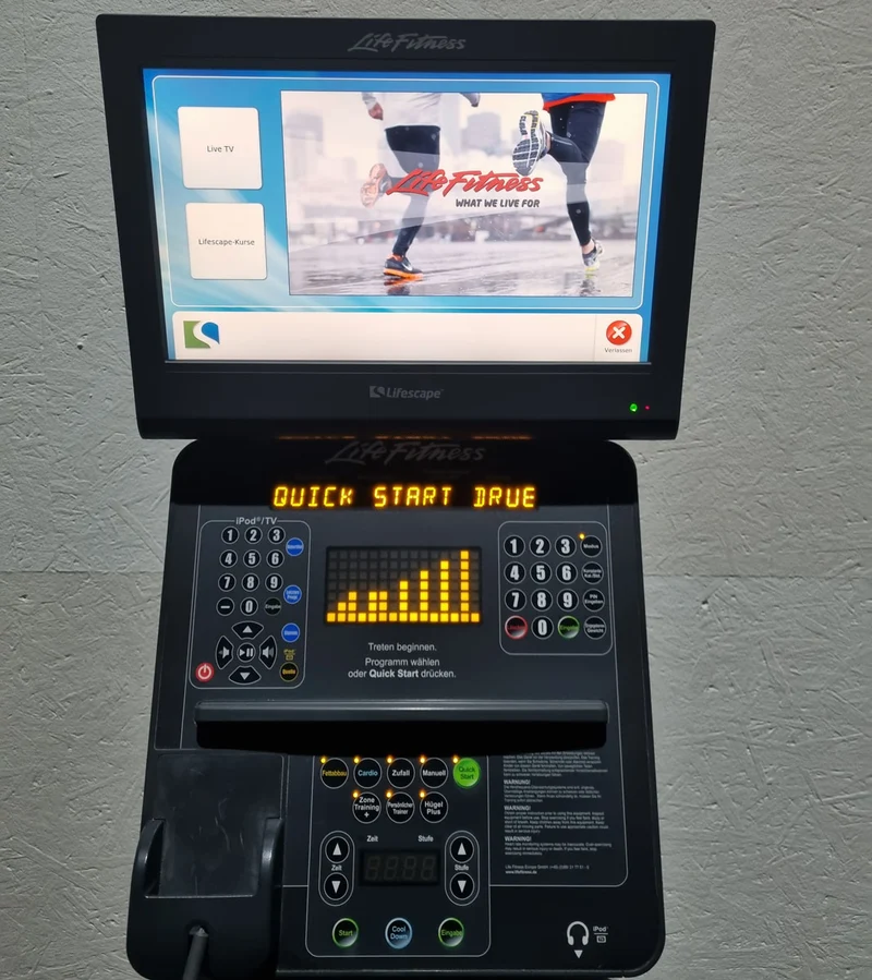 Life Fitness Recumbent, Liegeergometer, Integrity Serie, LED Konsole, gebraucht - überholter Zustand