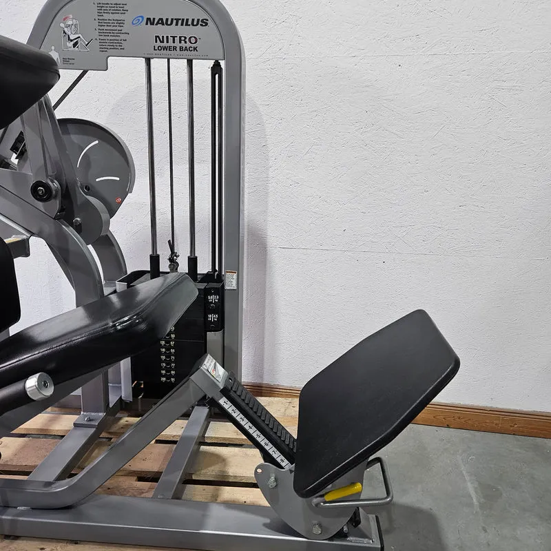 Nautilus Nitro Lower Back, Rückenstreckermaschine, Hyperextension, Back Extension, Rahmenfarbe Silber, gebraucht - überholter Zustand