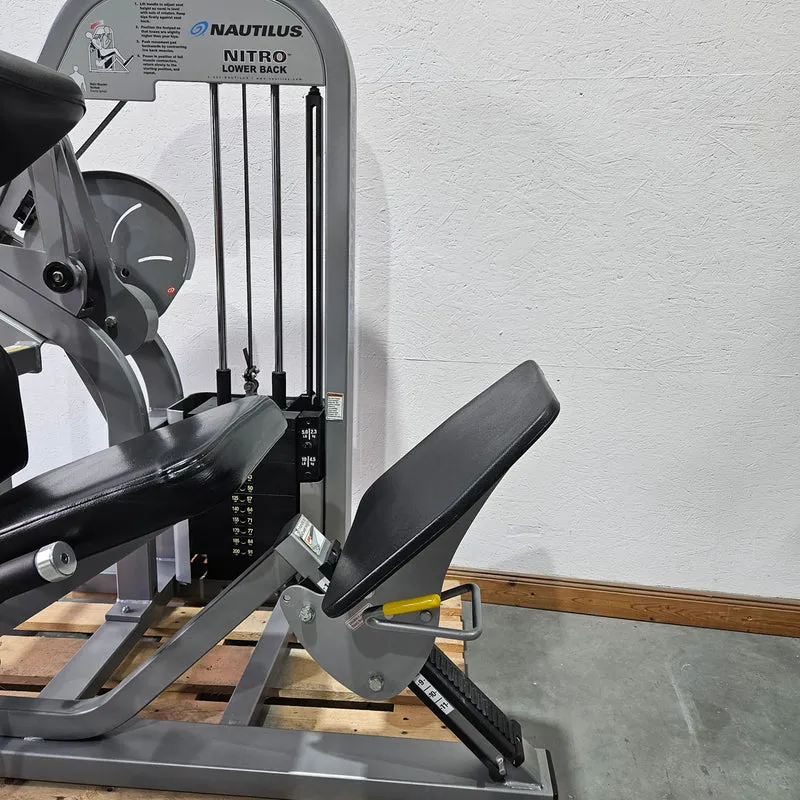Nautilus Nitro Lower Back, Rückenstreckermaschine, Hyperextension, Back Extension, Rahmenfarbe Silber, gebraucht - überholter Zustand
