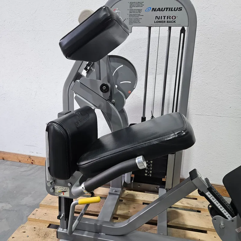 Nautilus Nitro Lower Back, Rückenstreckermaschine, Hyperextension, Back Extension, Rahmenfarbe Silber, gebraucht - überholter Zustand