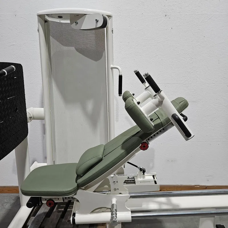 Gym80 Med80 3283 Funktionsstemme sitzend - liegend, Beinpresse verstellbar, Farbe Weiß, gebraucht - überholter Zustand