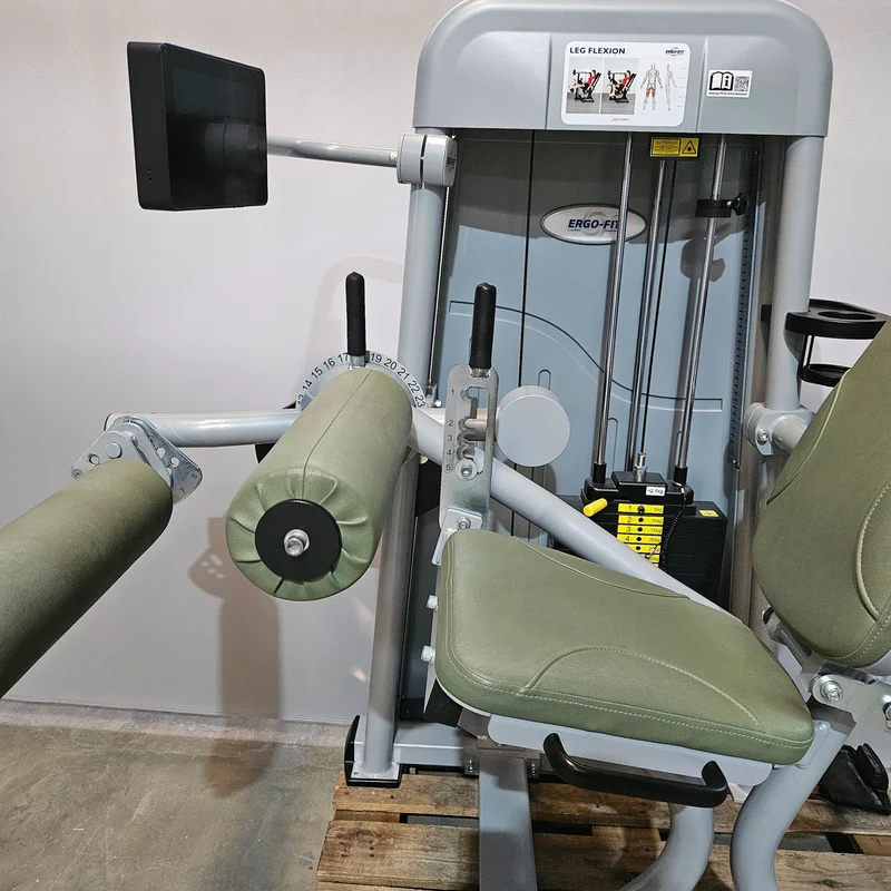 Ergo-Fit Leg Flexion 4100 S Med mit Display, Beinbeuger sitzend mit medizinischer Zulassung, MPG, Baujahr 2020, Rahmen Silber, gebraucht - überholter Zustand