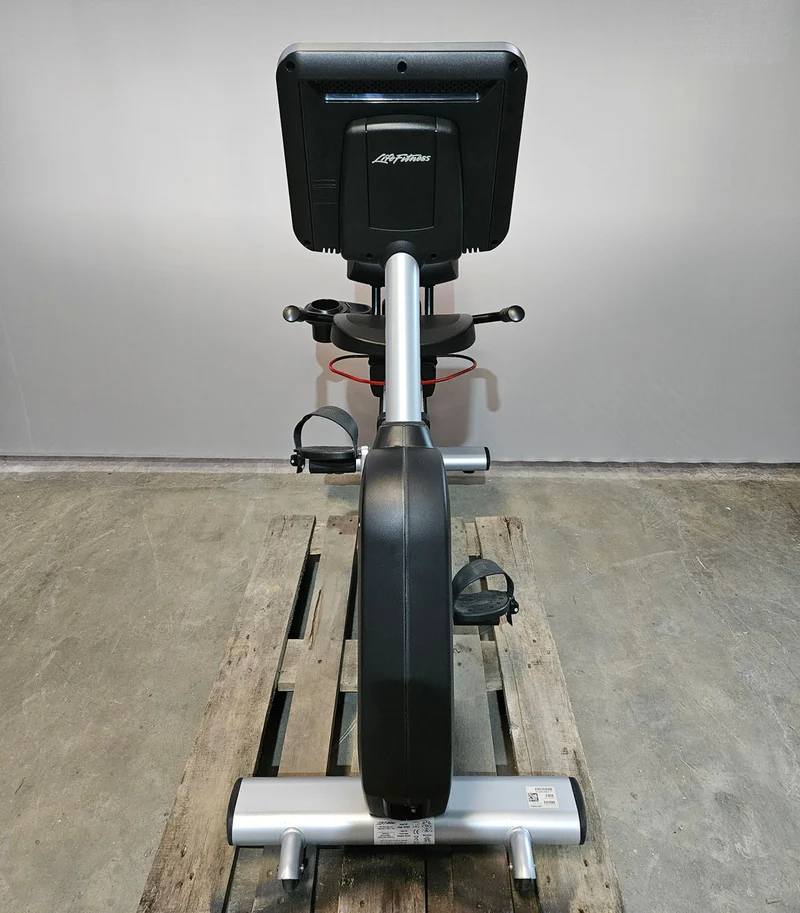 Ausdauergeräte Set 8 Stk von Life Fitness, Integrity X, neue Modelle, 2 Laufbänder, 2 Crosstrainer, 2 Ergometer und 2 Recumbents etc, gebraucht - überholter Zustand