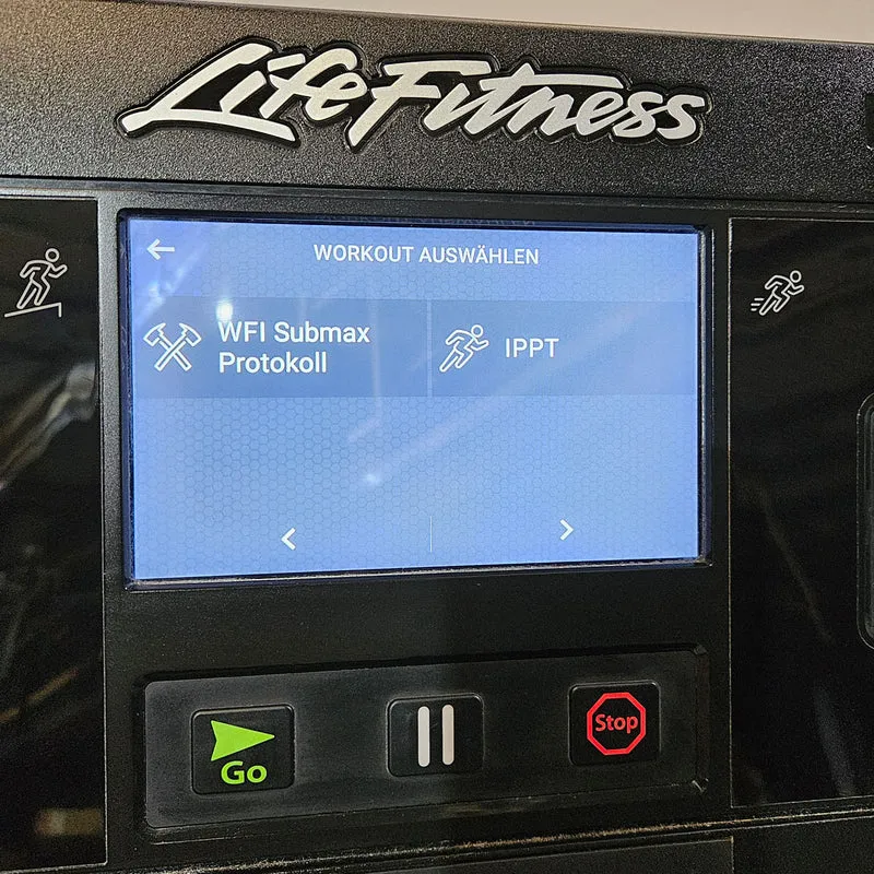 Ausdauergeräte Set 8 Stk von Life Fitness, Integrity X, neue Modelle, 2 Laufbänder, 2 Crosstrainer, 2 Ergometer und 2 Recumbents etc, gebraucht - überholter Zustand