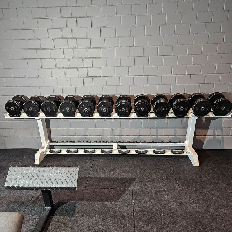 Gym80 Kurzhantelsatz aus Guss von 2,5 bis 40kg in 2,5kg Stufen ( 16 Paare ) Oldschool, Gym80 Kurzhantelablage gegen Aufpreis verfügbar, gebraucht - mit Gebrauchsspuren