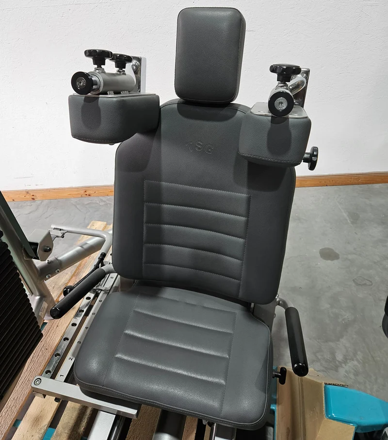 Proxomed - AS, Funktionsstemme, Beinpresse verstellbar sitzend - liegend, 200kg Gewichtsblock, gebraucht - überholter Zustand