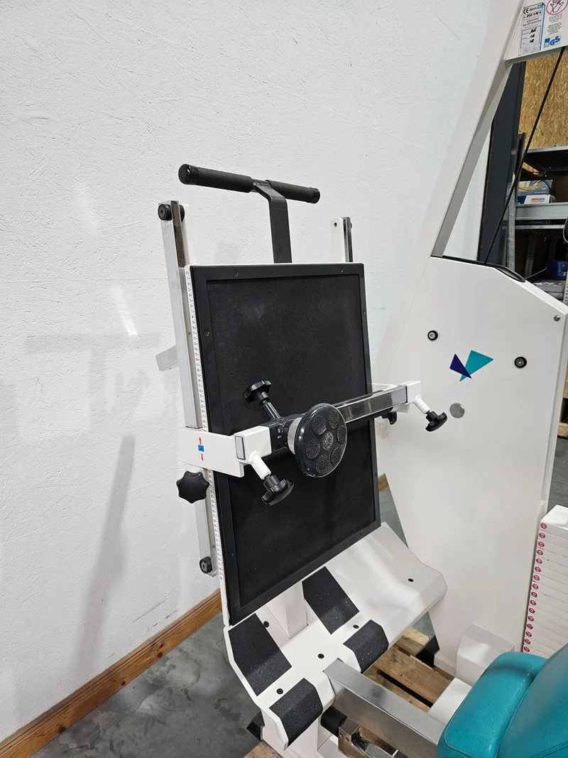 MKB Keller Funktionsstemme, Beinpresse verstellbar sitzend - liegend, Kippkreisel, 180kg Gewichtsblock, Farbe Weiß, gebraucht - überholter Zustand