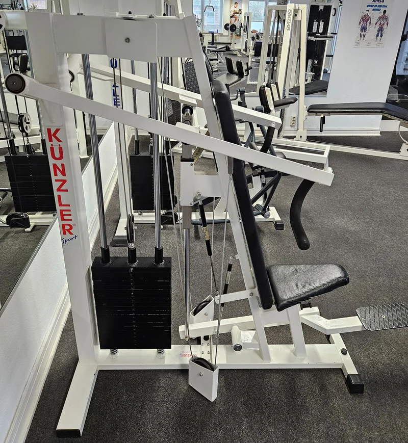 Künzler Schulterpresse Bilateral, Overheadpress, Shoulder Press, Einstiegshilfe, Oldschool Bodybuilding Kraftgerät, Rahmenfarbe Weiß, gebraucht und geprüft mit Gebrauchsspuren